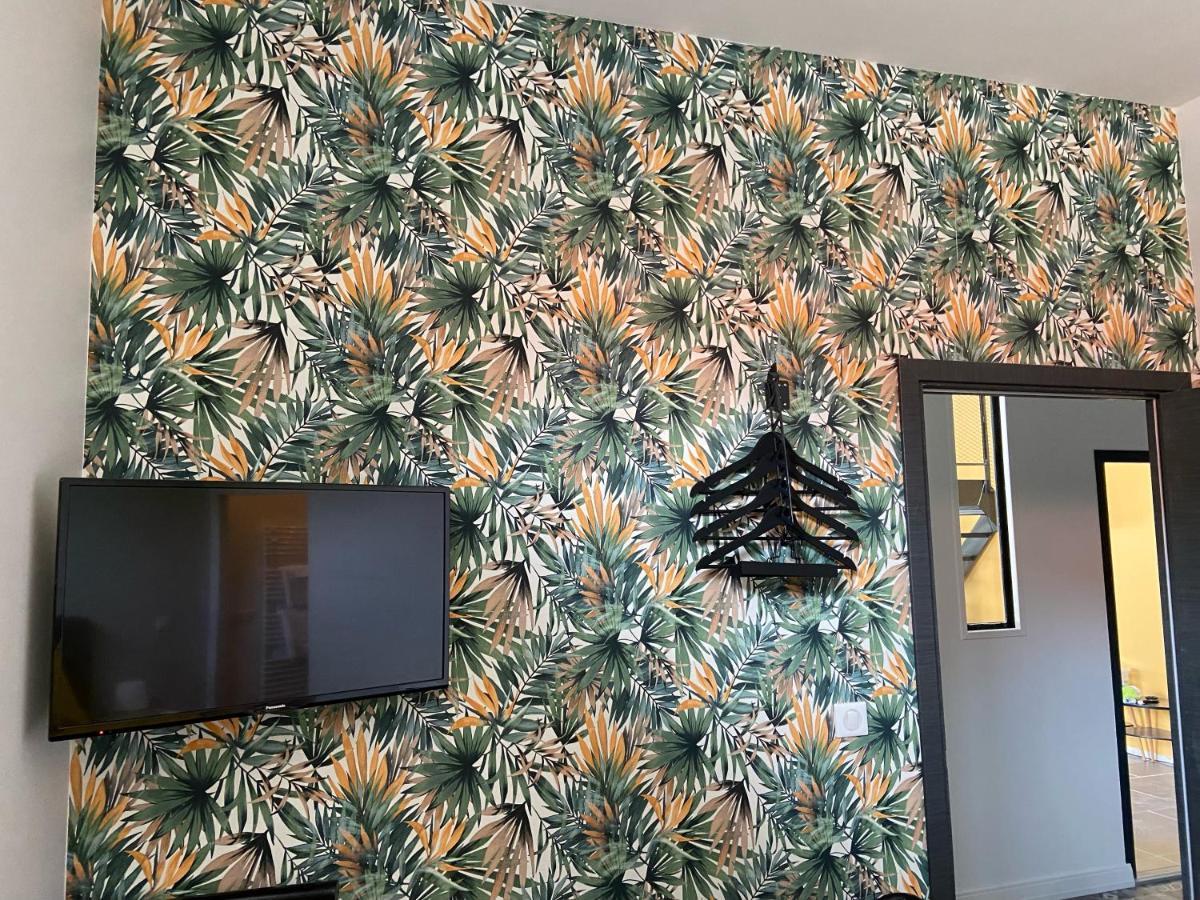 Chambre Tout Confort Avec Commodites Espace Repas Wifi Parking 위머로우 외부 사진